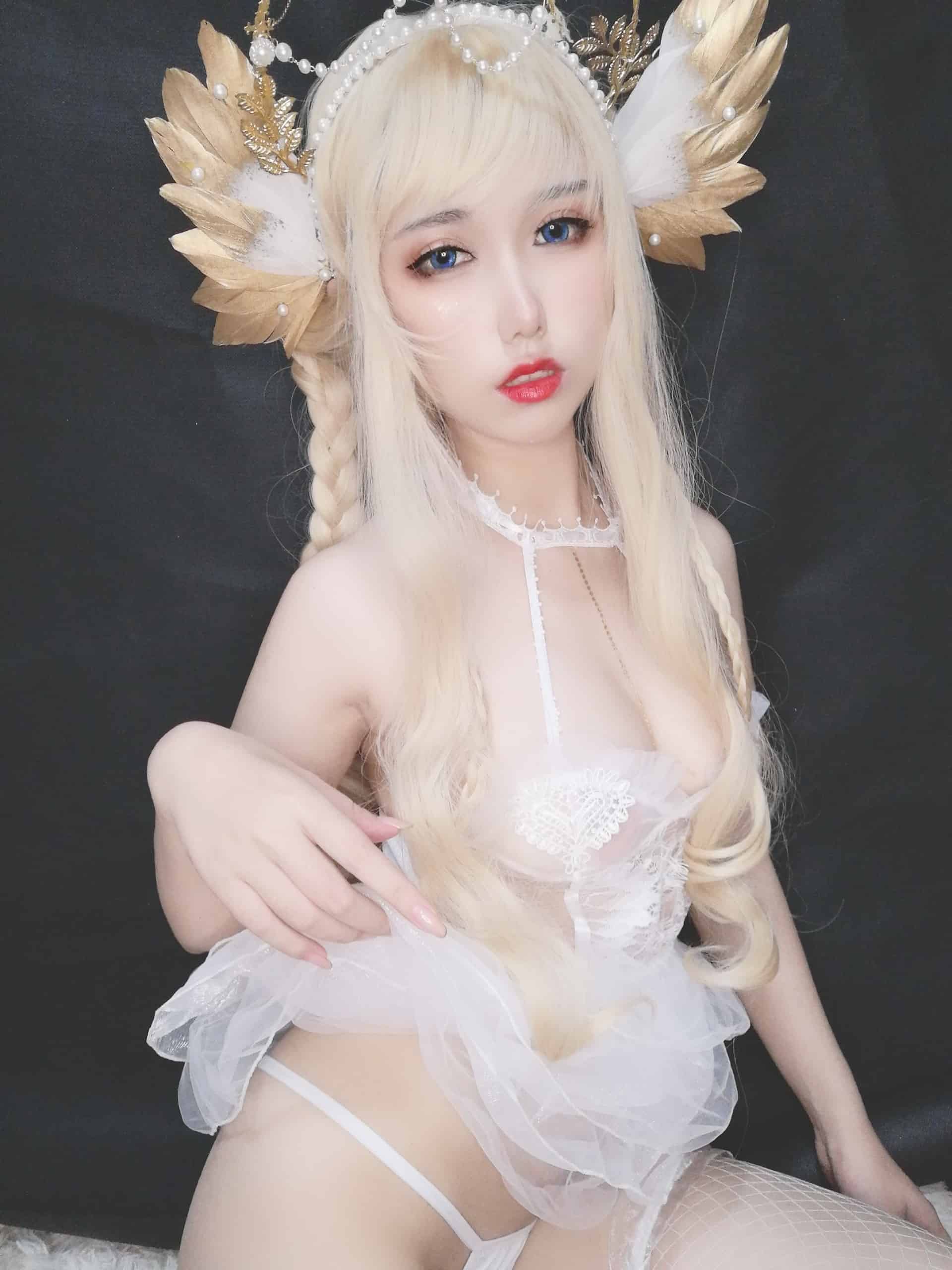 微博红人芋圆侑子现存写真合集719P/26V/2.11G