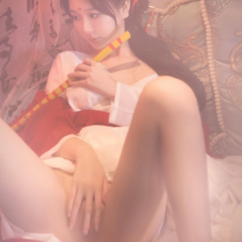 秀人网谢小蒽乳贴透奶毛笔遮B笛子紫薇呻吟滴蜡原声版142P/5V/2.59G