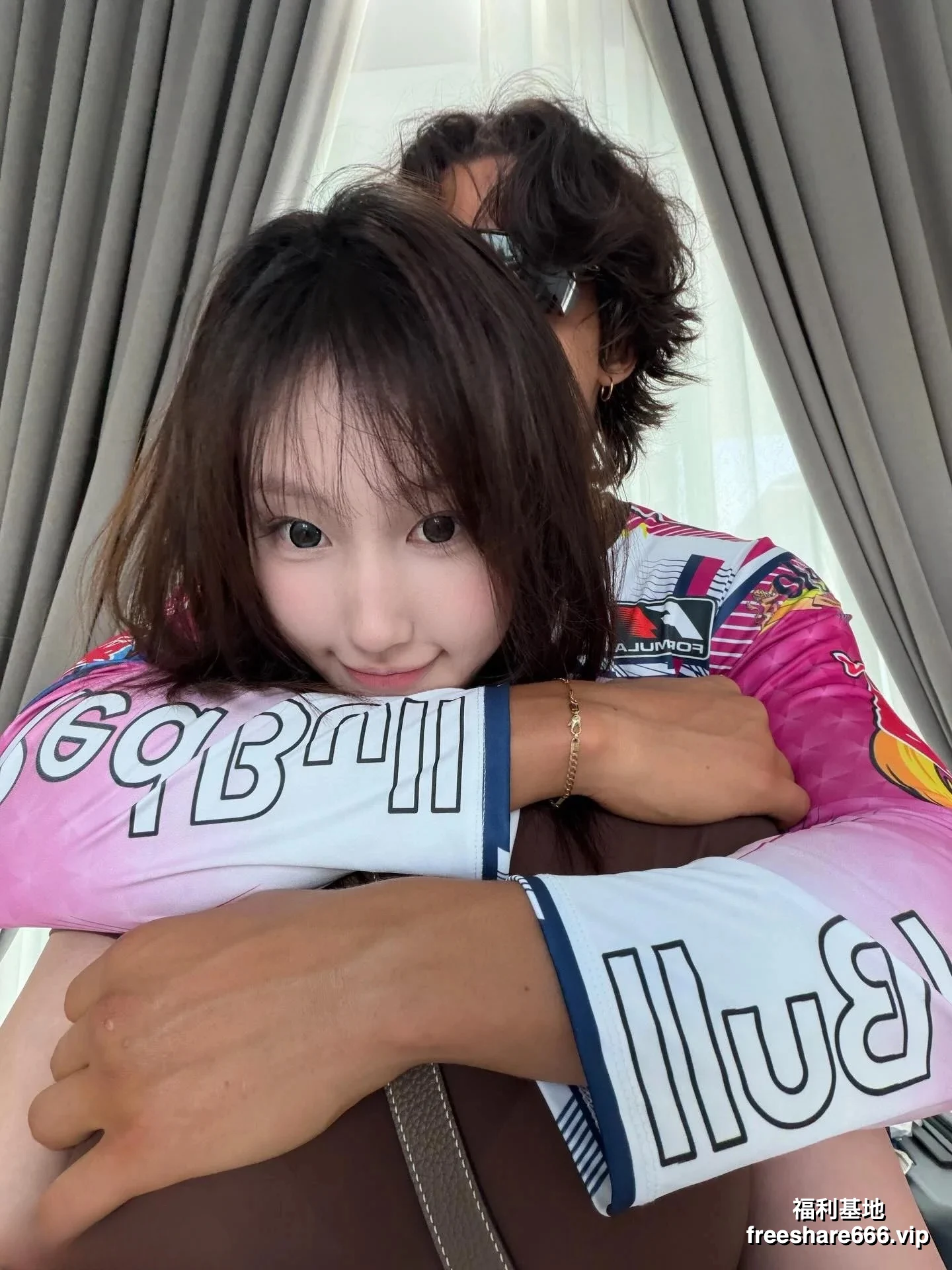 中国美院大奶女留学生张颂嘉慧被百万粉博主Gattouz0操B内射发帖炫耀流出119P/4V/63M