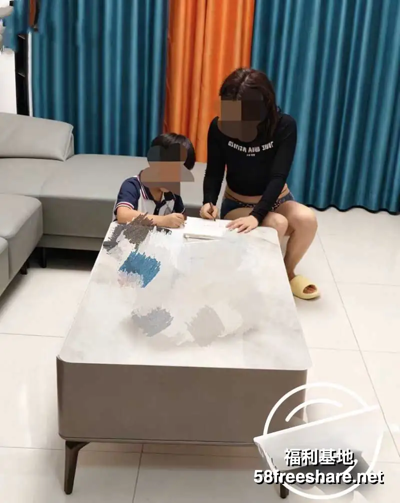 海角大神勾人俏妈妈 原贴图文+付费视频合集50V+450P/11G