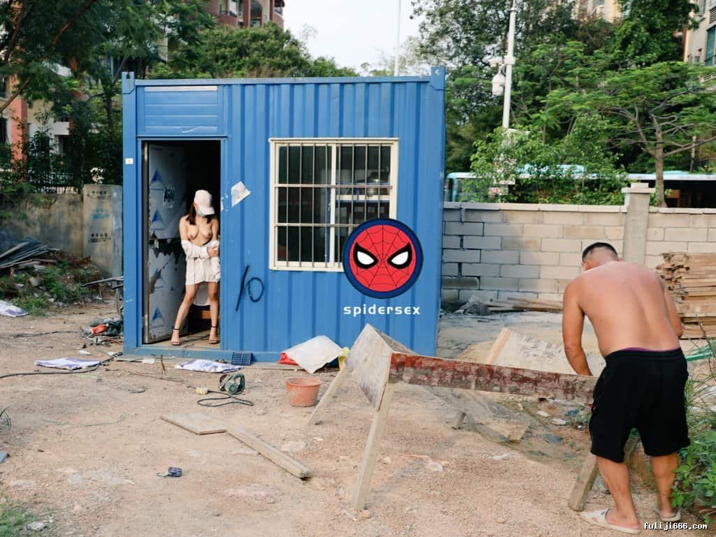 绝版推特大奶极限NTR人妻spidersex露出-56P/28V/646M