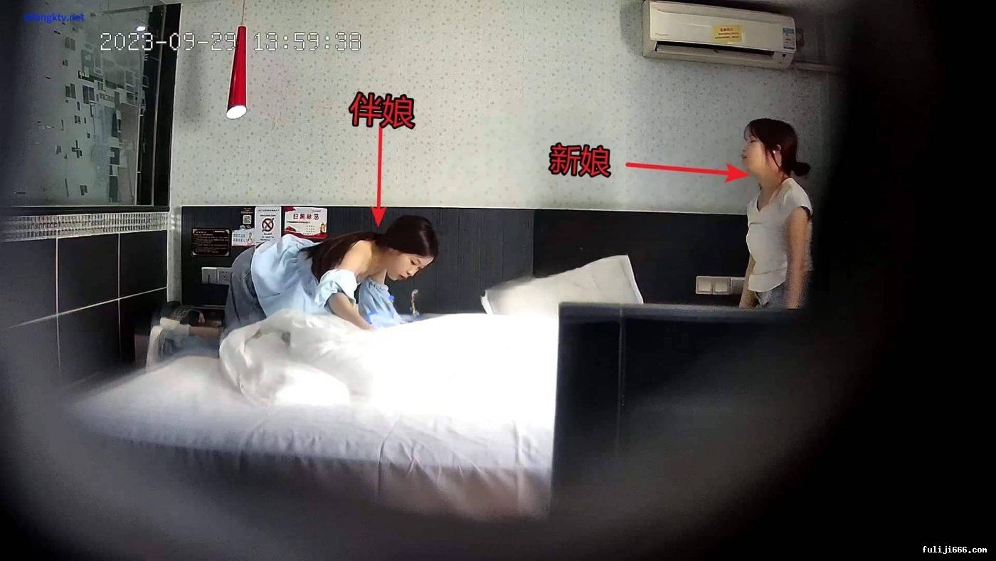 酒店偷拍新娘和伴娘的闺蜜日常+美女裸睡男友不操3V/19G