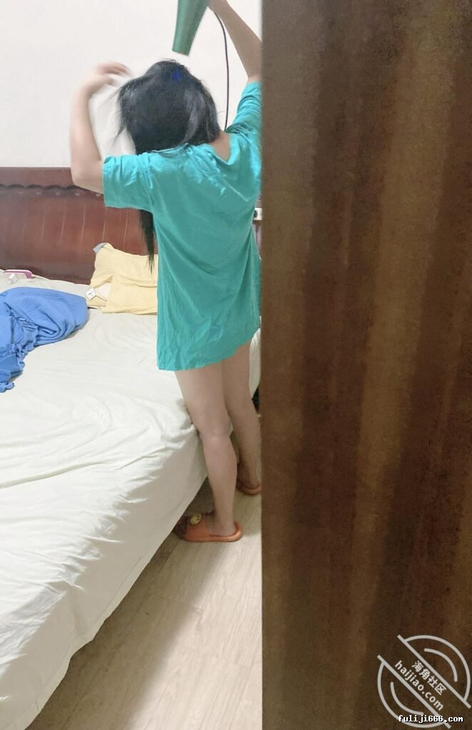 海角乱伦爱好者 原帖图文+付费视频合集75V+600P/11.45G