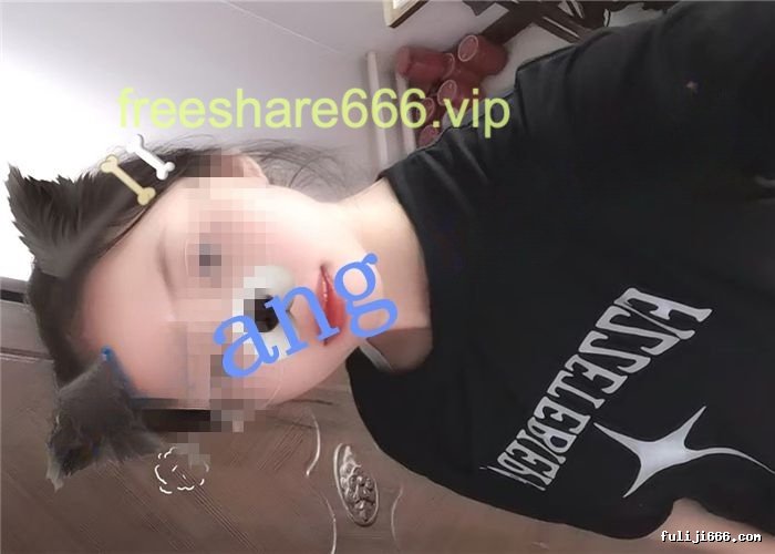 2024年8月22破处青春小妹妹2P/3V/1.89G