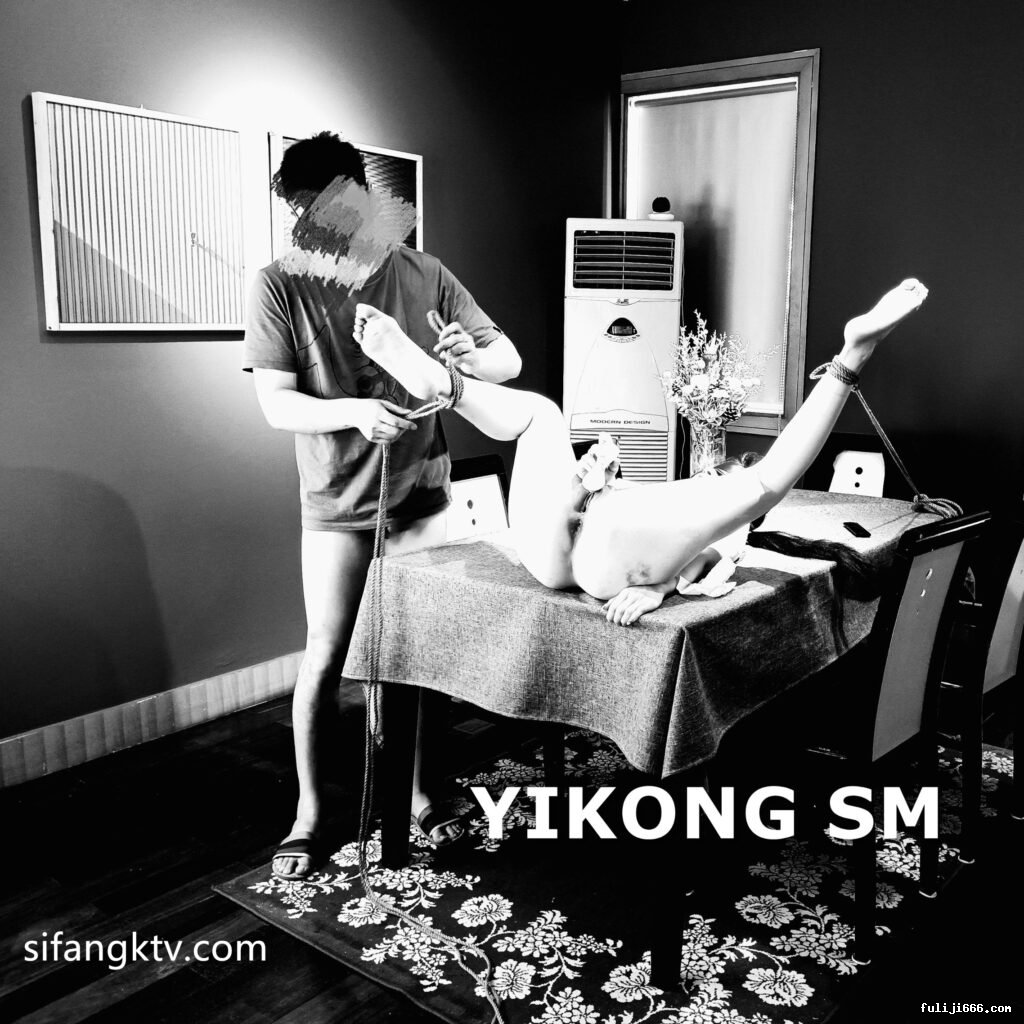 推特SM大神YIKONG超强调教各种反差母狗玩出了新花样大开眼界189P/72V/2.27G