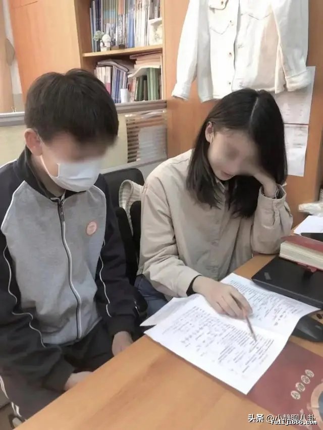 上海女教师出轨16岁学生聊天记录完整版PDF+视频下载